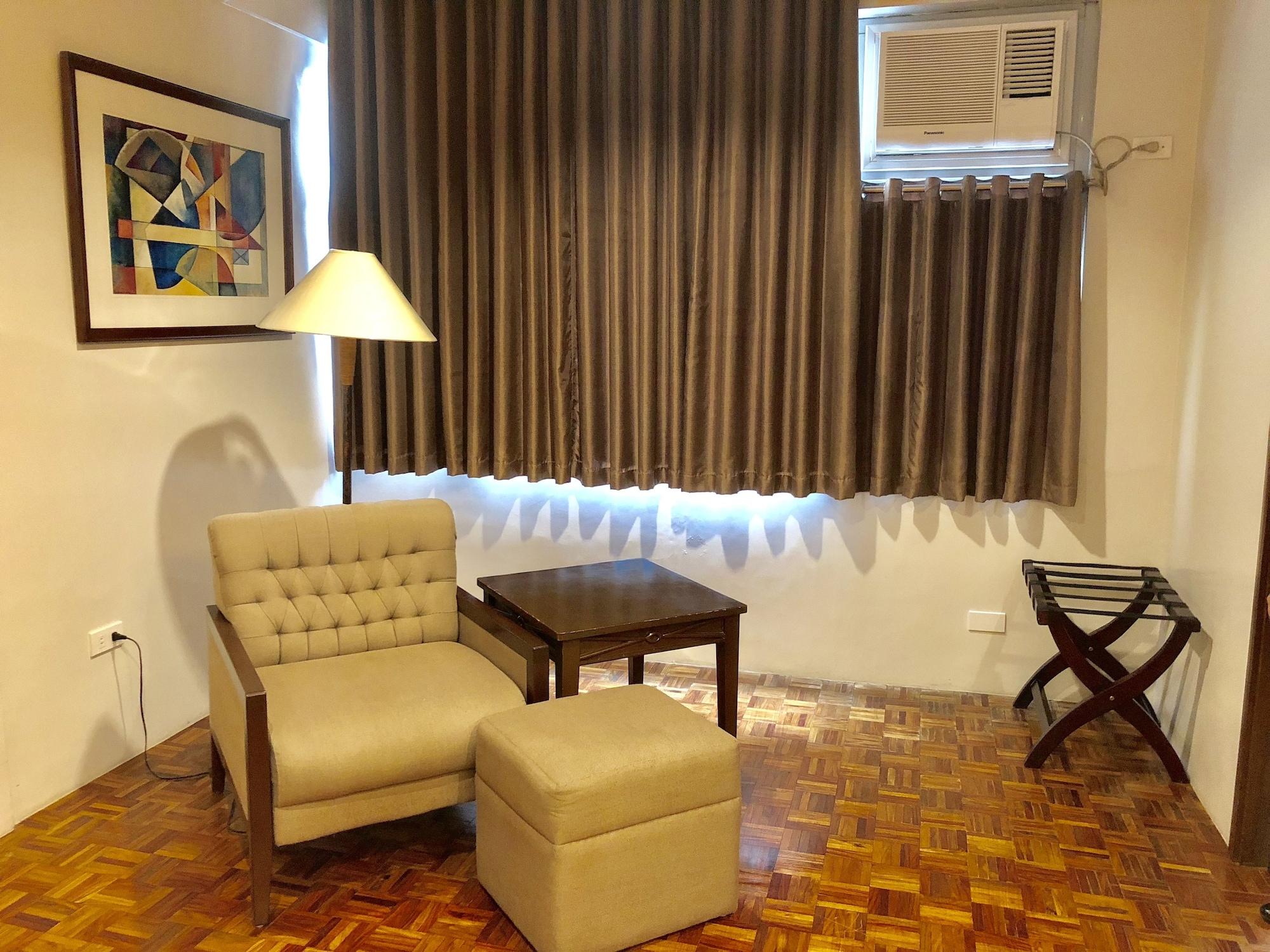 Tropicana Suites Manila Exteriör bild