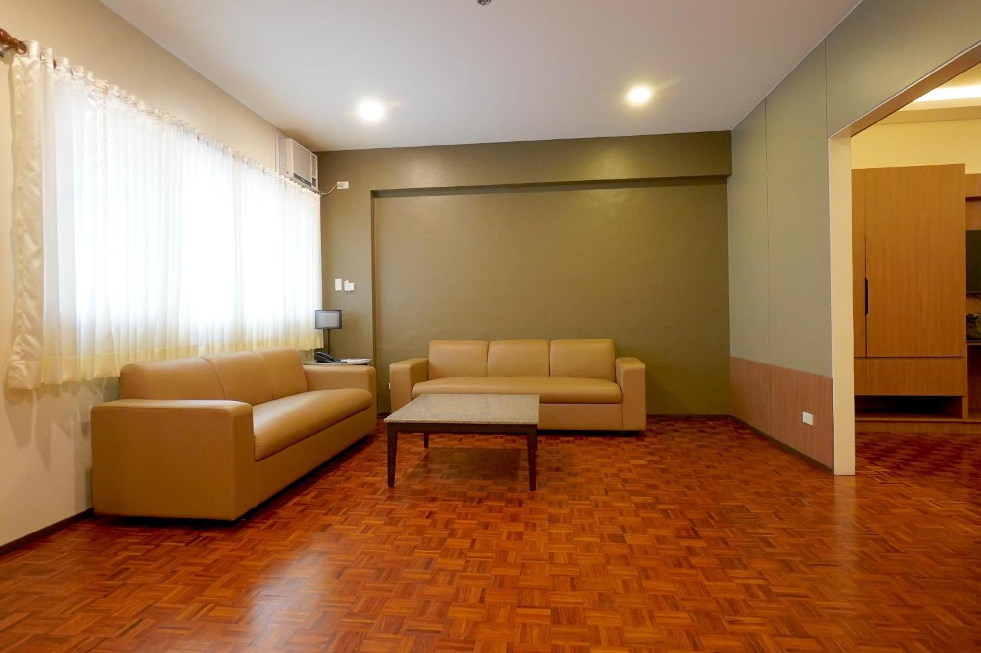 Tropicana Suites Manila Exteriör bild