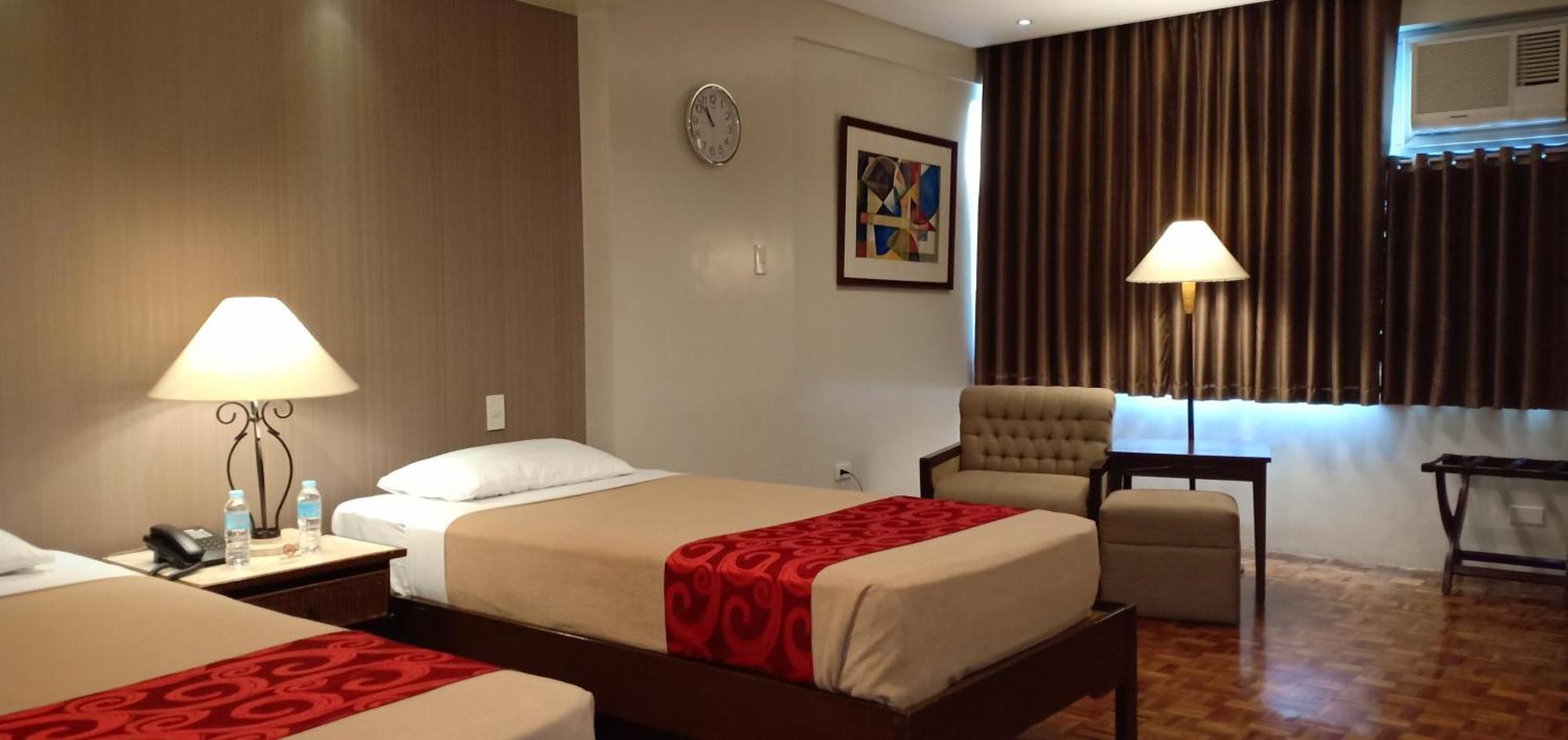 Tropicana Suites Manila Exteriör bild