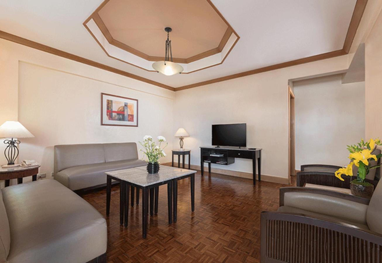 Tropicana Suites Manila Exteriör bild