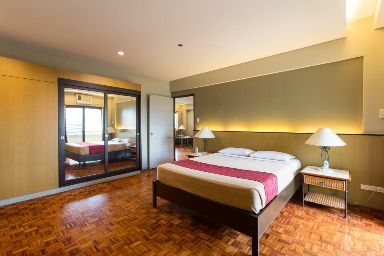 Tropicana Suites Manila Exteriör bild